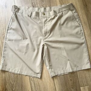 PGA‎ Tour Men's Khaki Golf Shorts Size Lightweight 10" Inseam Flat Front